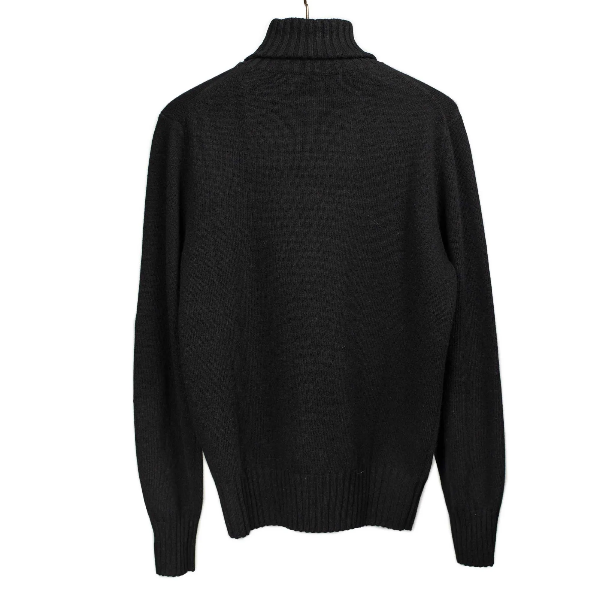 Aamintore turtleneck in Black fine knit wool