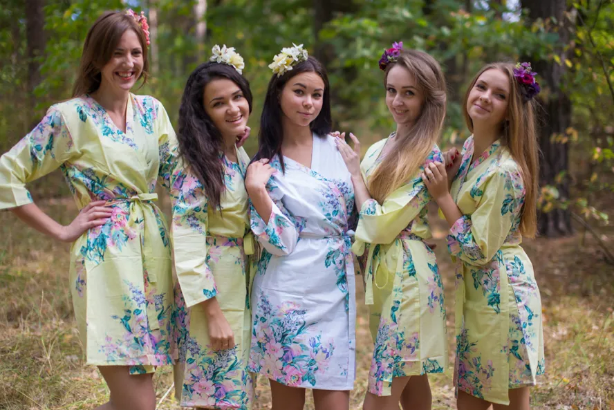 Light Yellow Blooming Flowers Pattern Bridesmaids Robes